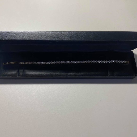 NEW Women's Yellow Gold Colour Crystal Bracelet - Picture 6 of 6